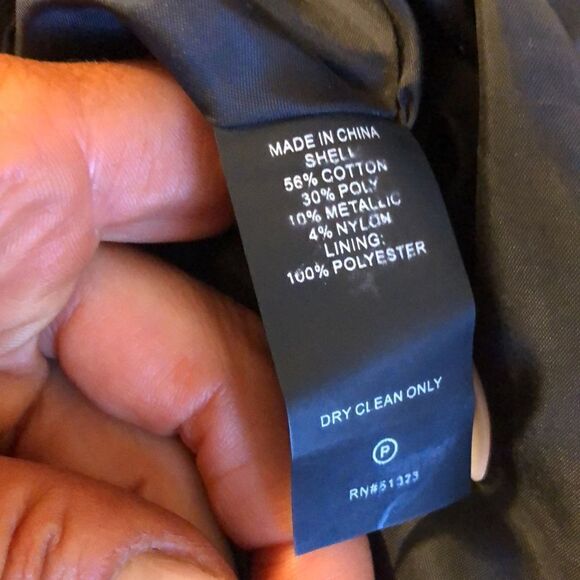 Vince Camuto cute sleeveless top lined - Picture 4 of 5